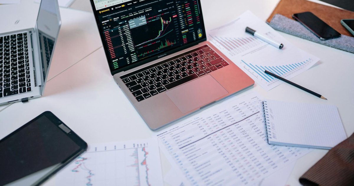 Juros reais: O buff de 30 anos que mudou o meta dos investimentos
